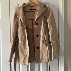 Ellen Tracy, like new, size 2 hooded trench coat.